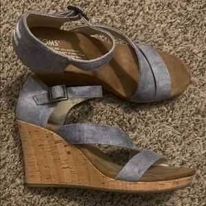 TOMS Women's Denim Wedge Sandals